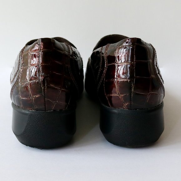 Clarks Loafers - Picture 5 of 7